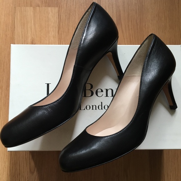 L.K. Bennett Sabira black leather pump - Picture 2 of 5
